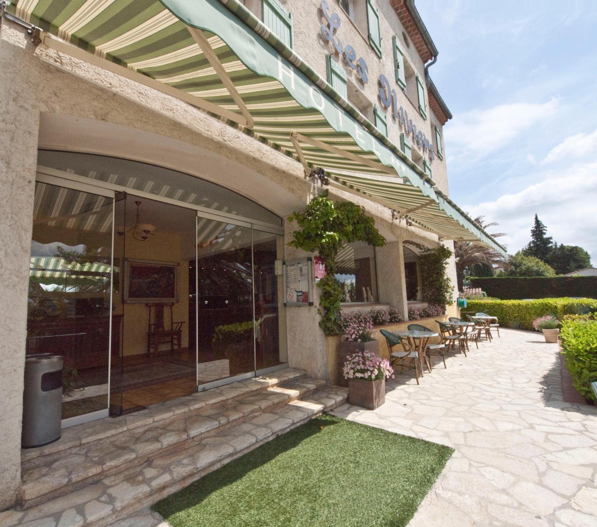 Hotel Les Oliviers فايانس المظهر الخارجي الصورة